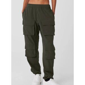 Alo Yoga Cargo Venture Pant